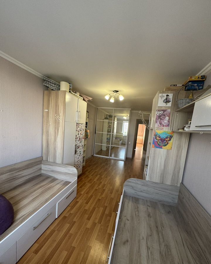 квартира г Тольятти р-н Автозаводский ул Офицерская 17 фото 8