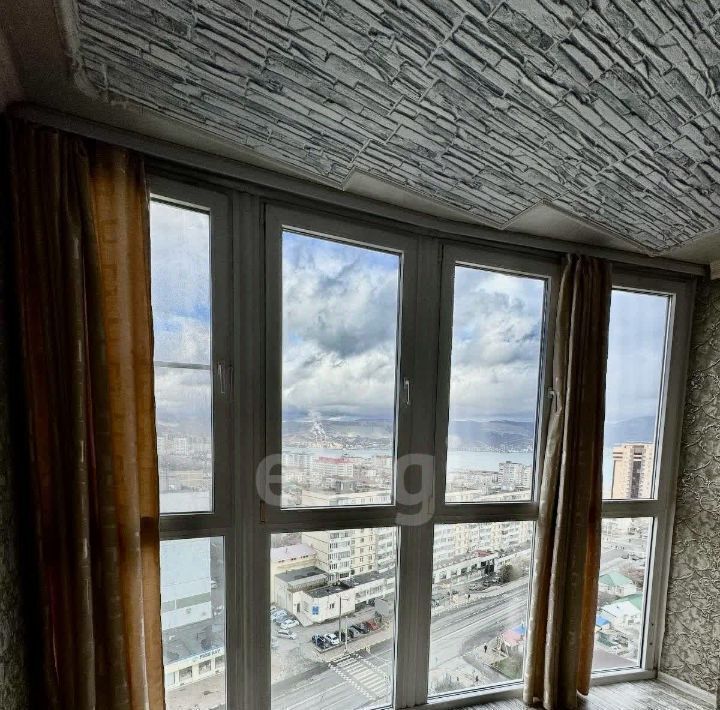 квартира г Новороссийск р-н Южный ул Куникова 20а фото 2