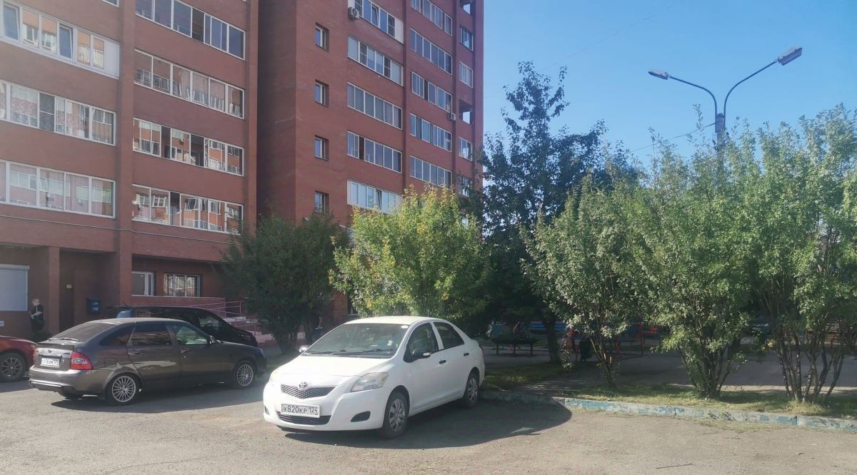 квартира г Красноярск р-н Советский Северный ул Космонавтов 17 фото 25