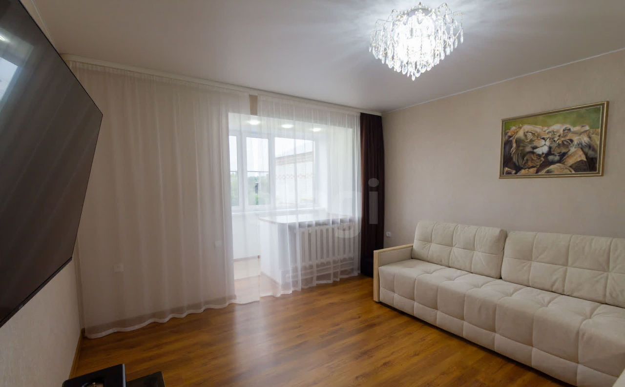 квартира г Ялуторовск ул Свободы 18 фото 1