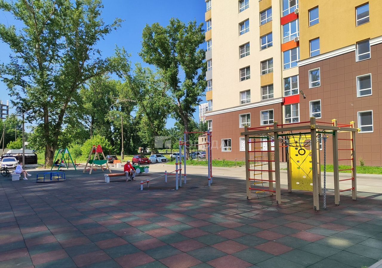 квартира г Барнаул р-н Железнодорожный ул Советской Армии 75 фото 14