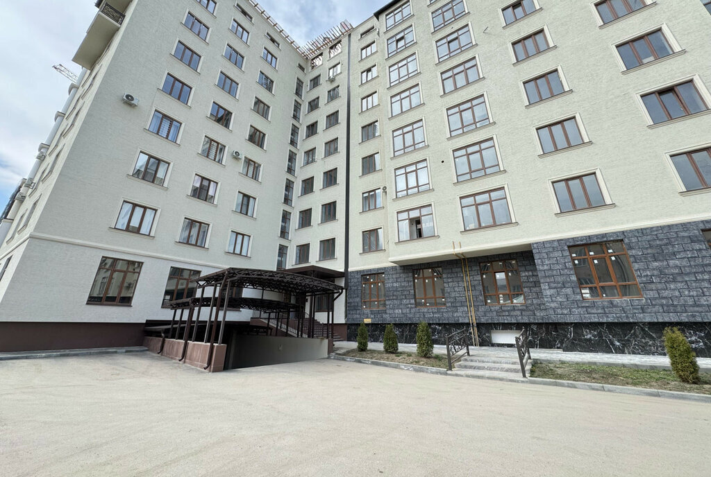 квартира г Нальчик улица Героя России Т. М. Тамазова, 2А фото 1