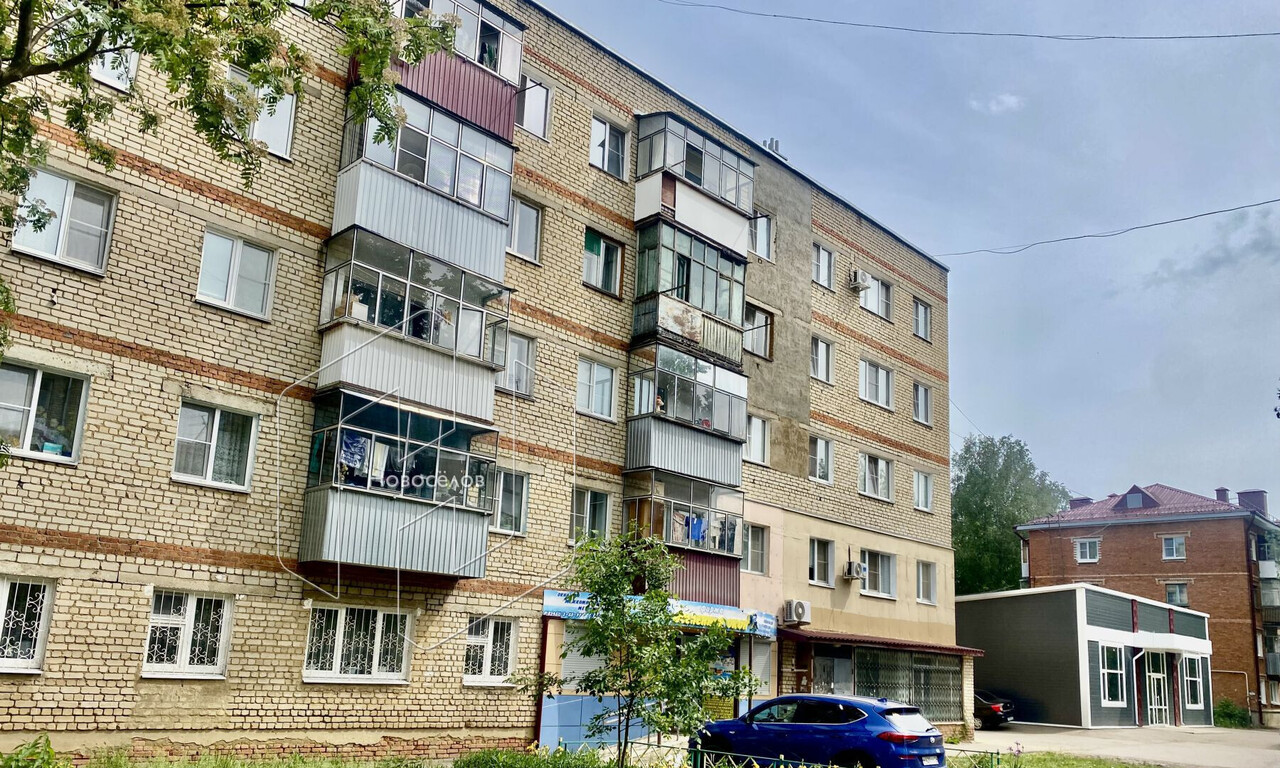 квартира г Рузаевка ул Байкузова 142а фото 1