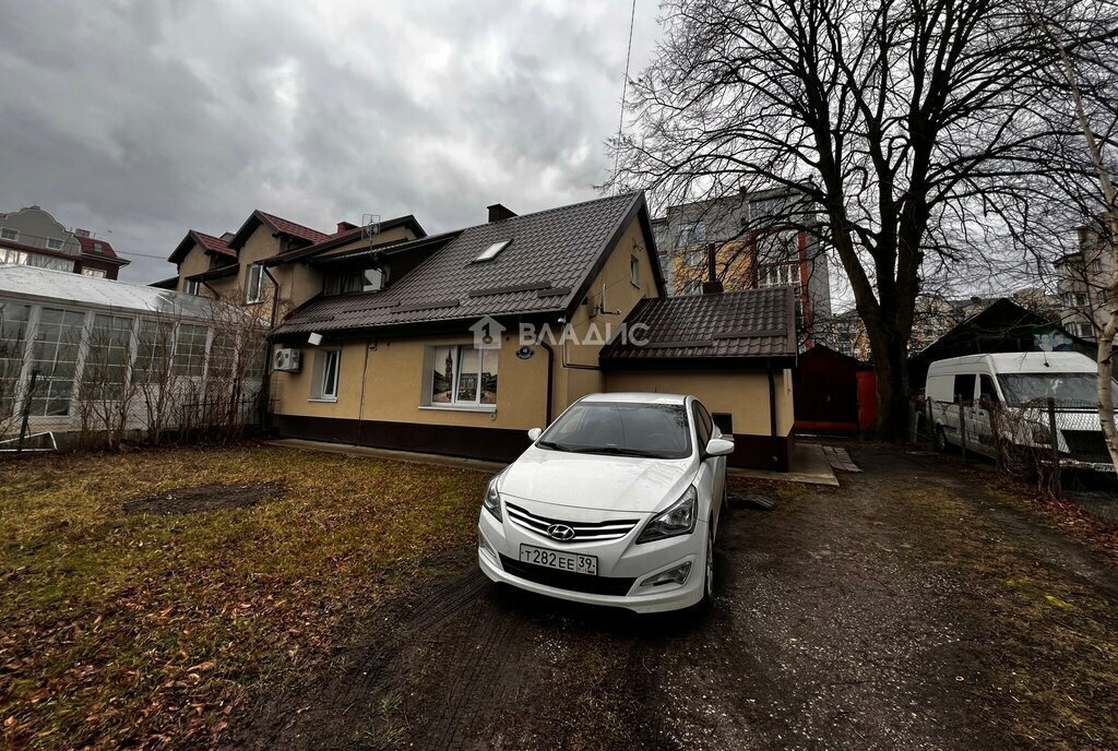 квартира г Калининград р-н Центральный ул Чкалова 40 фото 2