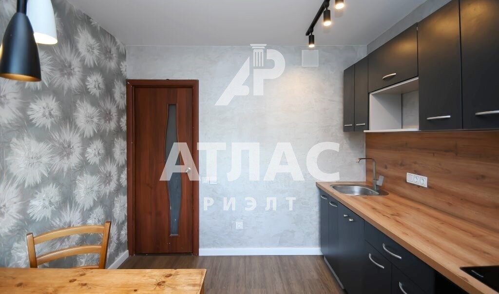 квартира г Омск ул Конева 22 фото 5
