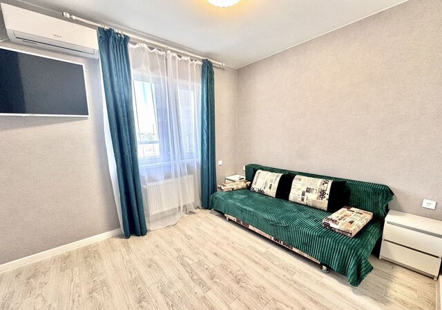 квартира ул Токарева 18в Крым фото