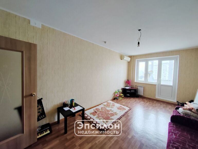 квартира г Курск р-н Центральный пр-кт Вячеслава Клыкова 75 фото 3