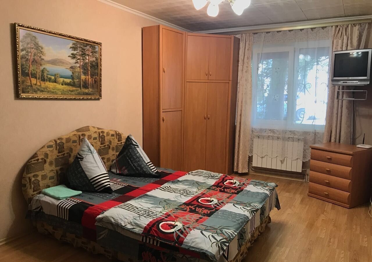 квартира г Алушта ул 50 лет Октября 3 фото 3