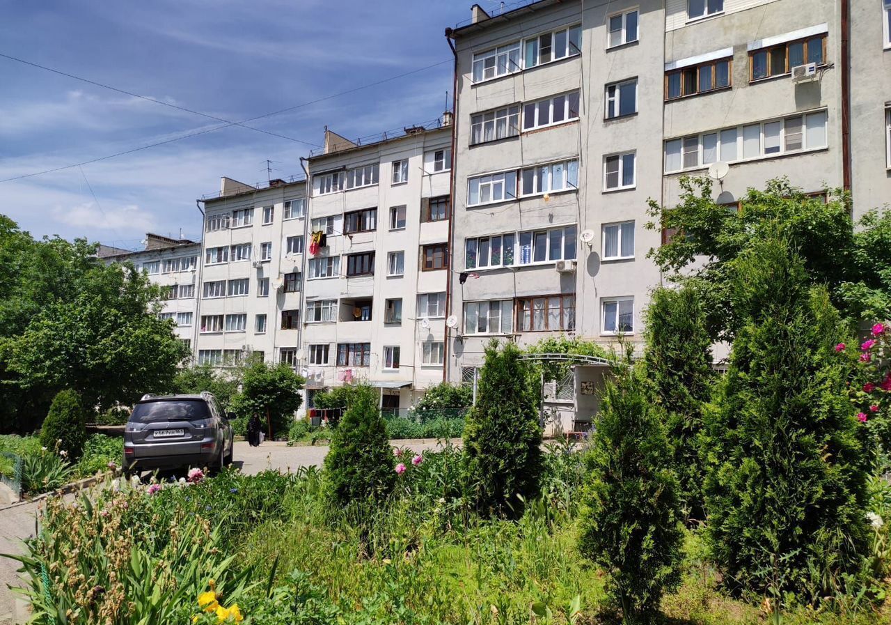 квартира г Кисловодск ул Островского 36 фото 1