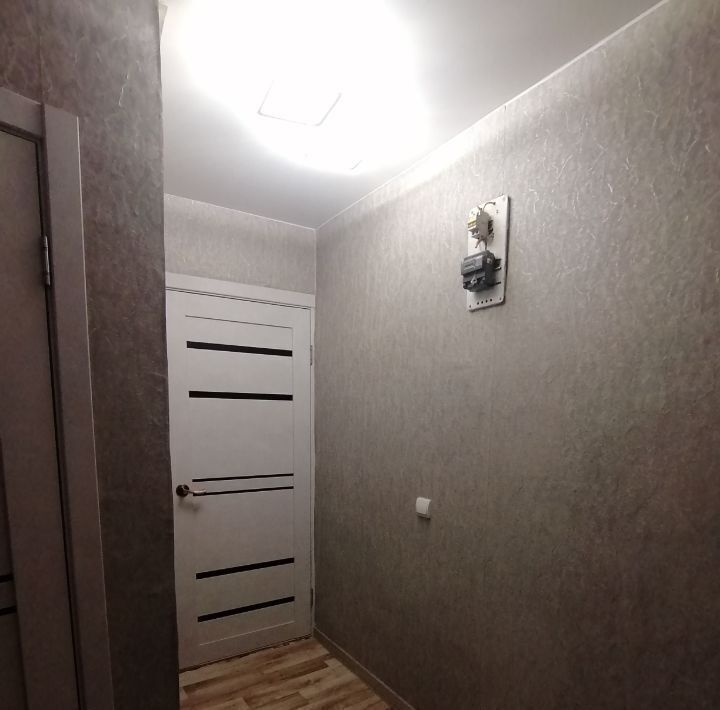 квартира г Саратов р-н Октябрьский ул. Имени Карла Маркса, 3А фото 2