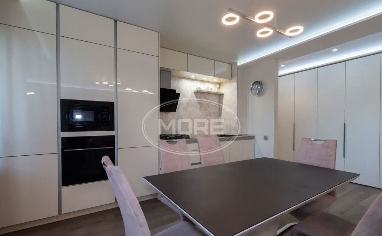 квартира г Калининград р-н Ленинградский ул В.Гакуна 5 фото 8