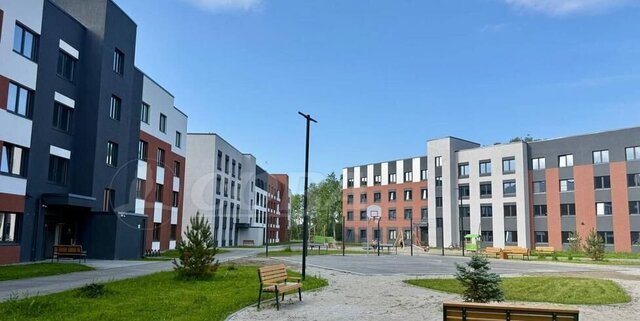 р-н Тюменский с Горьковка ул Светлая 10к/2 Горьковское муниципальное образование, Тюмень фото