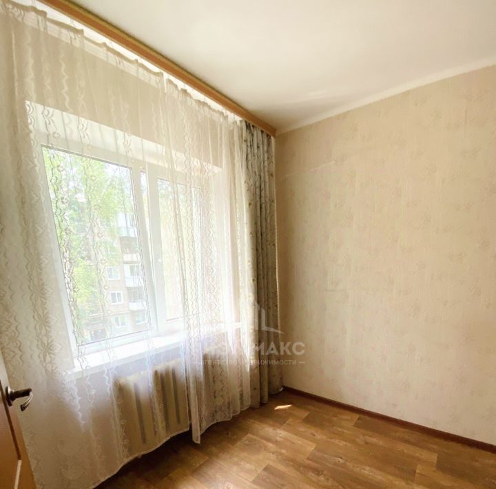 квартира г Брянск р-н Володарский ул Володарского 60а фото 9