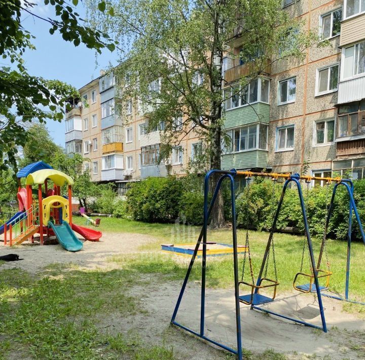 квартира г Брянск р-н Володарский ул Володарского 60а фото 26