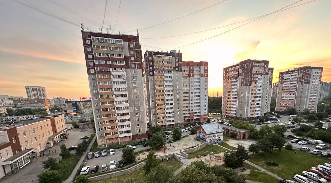 квартира г Екатеринбург Машиностроителей ул Чекистов 9 фото 5