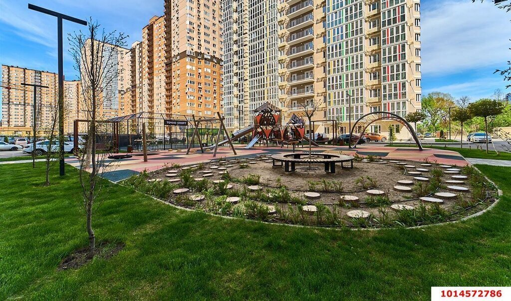 квартира г Краснодар р-н Прикубанский ул им. Героя Георгия Бочарникова 4к/1 фруктовый квартал «Абрикосово» фото 3