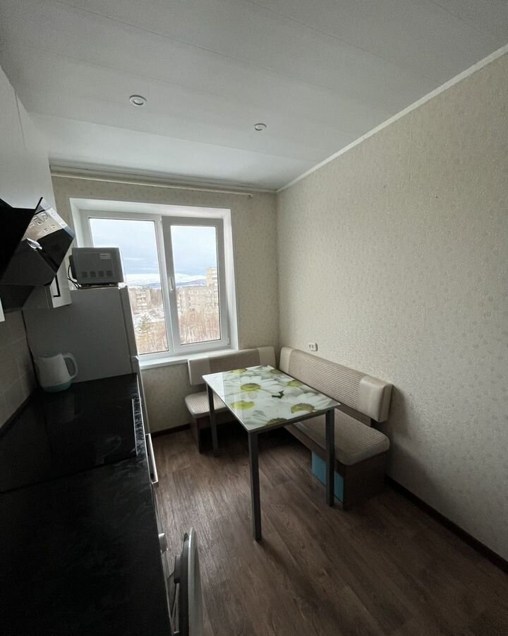 квартира г Мончегорск пр-кт Кирова 25к/2 фото 5