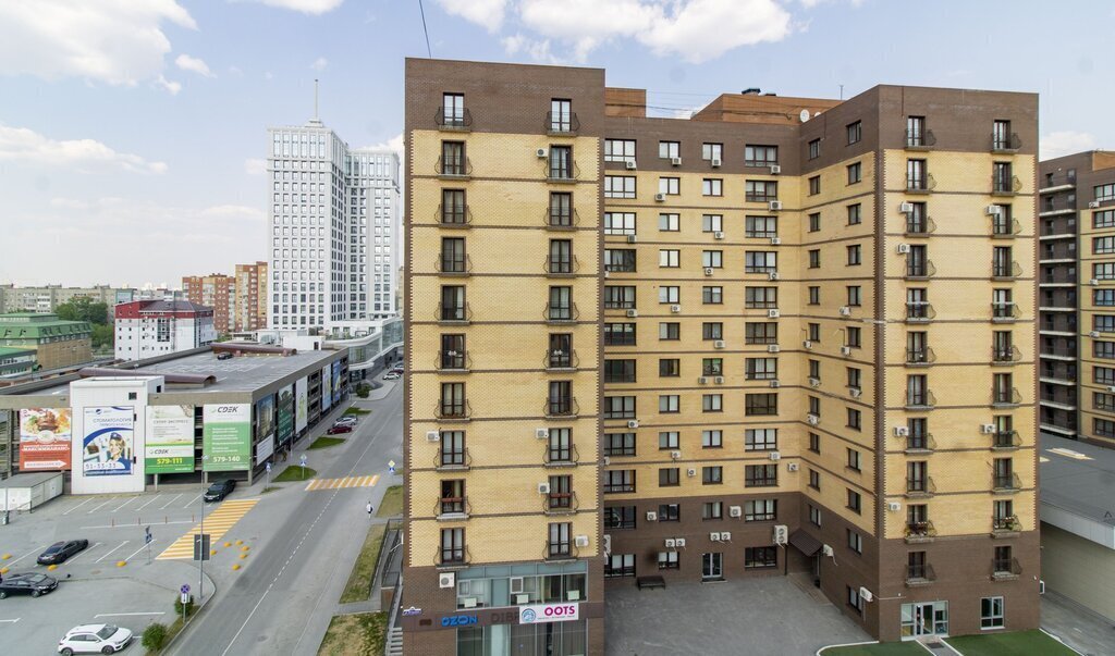 квартира г Тюмень ул Максима Горького 68к/2 фото 2
