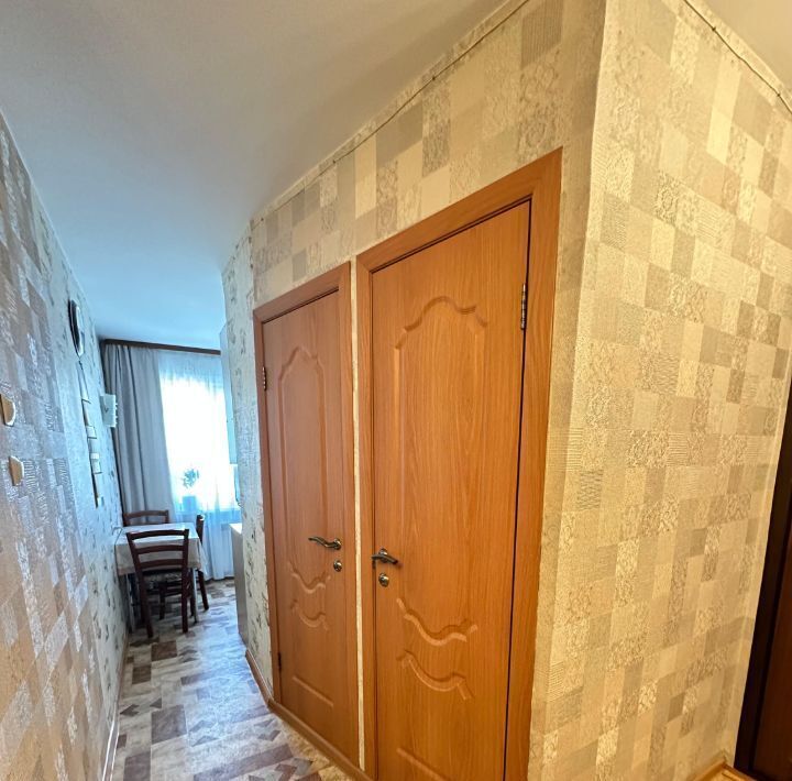 квартира г Иркутск р-н Правобережный мкр Топкинский 17 фото 11