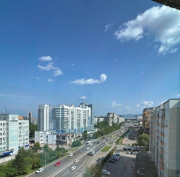 квартира г Красноярск р-н Октябрьский ул Михаила Годенко 7 фото 29