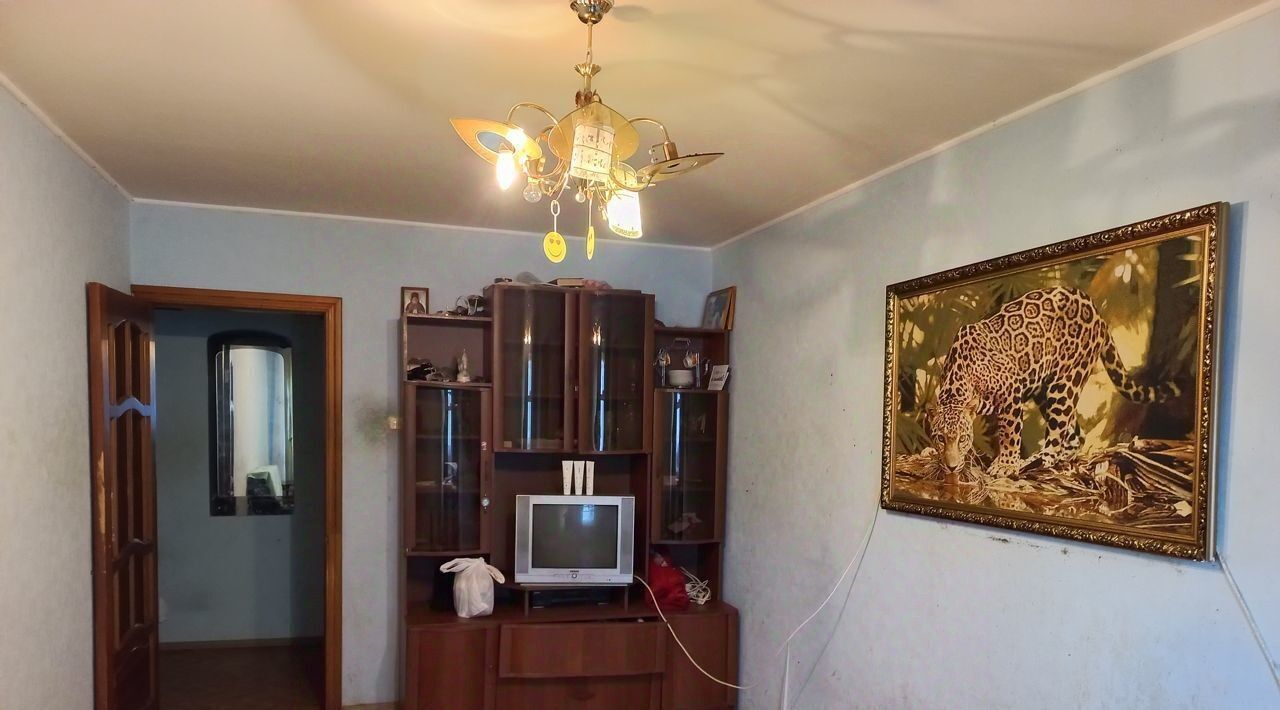 квартира г Тольятти р-н Автозаводский 18 квартал ул Офицерская 17 фото 2