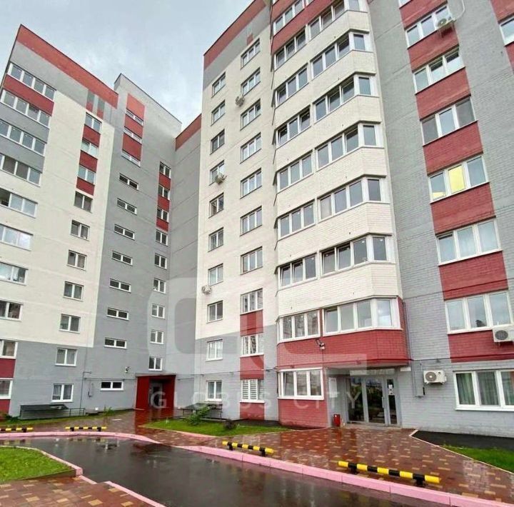 квартира г Брянск р-н Советский ул им.О.Н.Строкина 7 фото 1