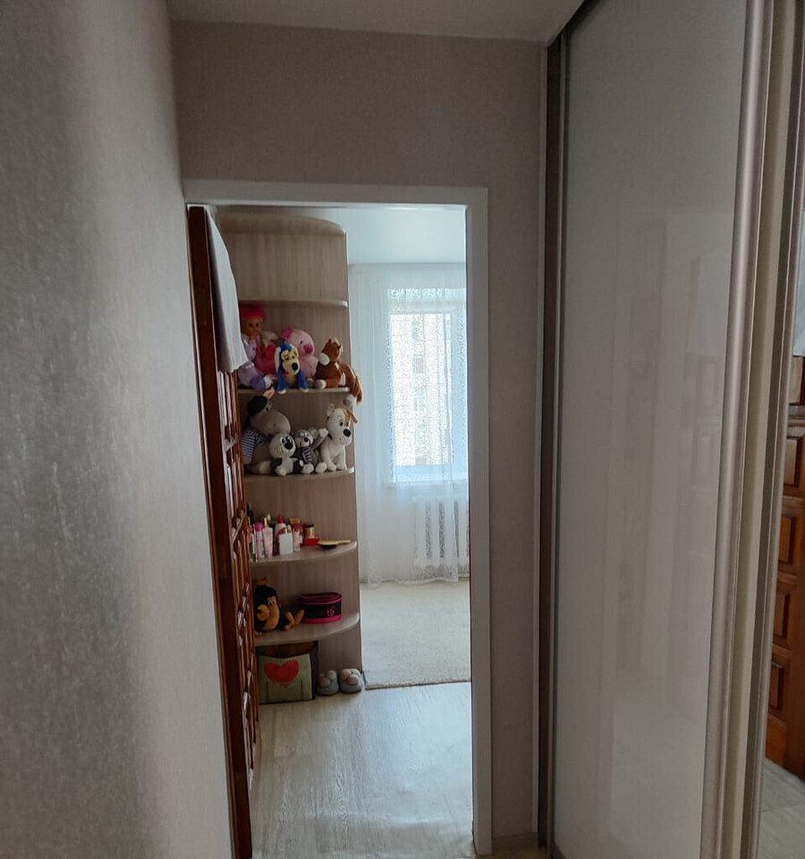 квартира г Омск ул 10 лет Октября 115/1 фото 4