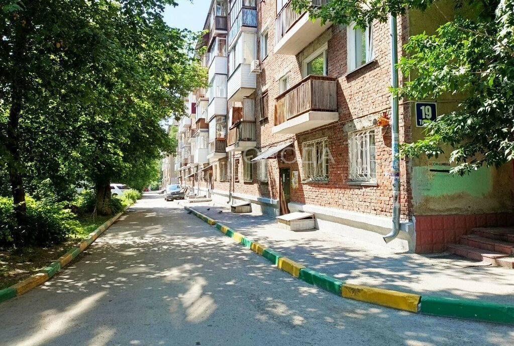 квартира г Новосибирск р-н Ленинский ул Титова 19 Площадь Маркса фото 1