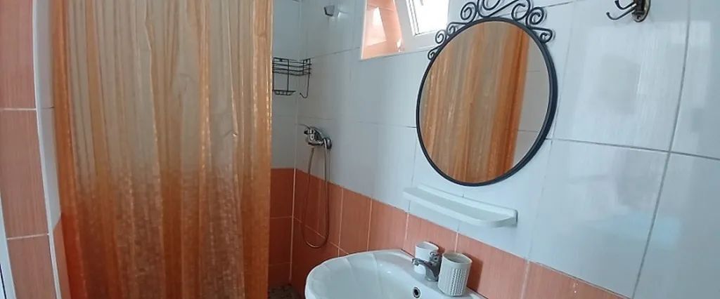 комната г Геленджик мкр Магилат ул Айвазовского 10 Центр фото 2