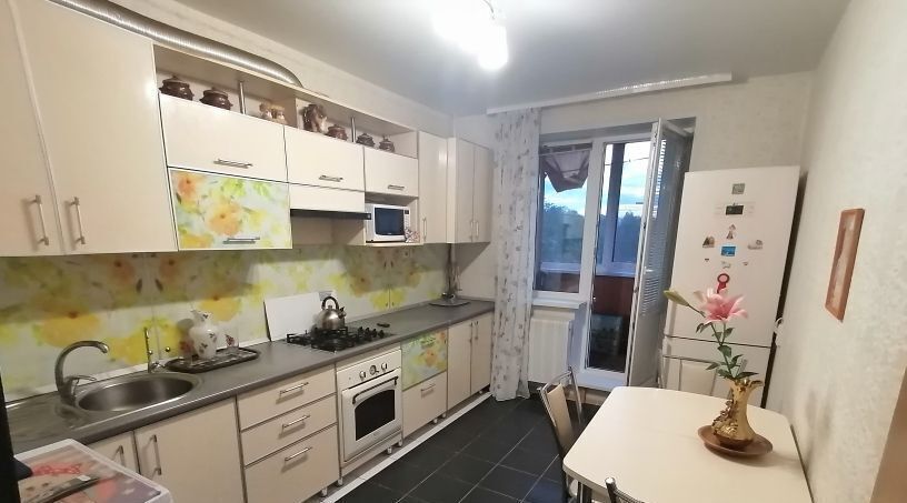 квартира г Ульяновск р-н Засвияжский ул Камышинская 43в фото 7