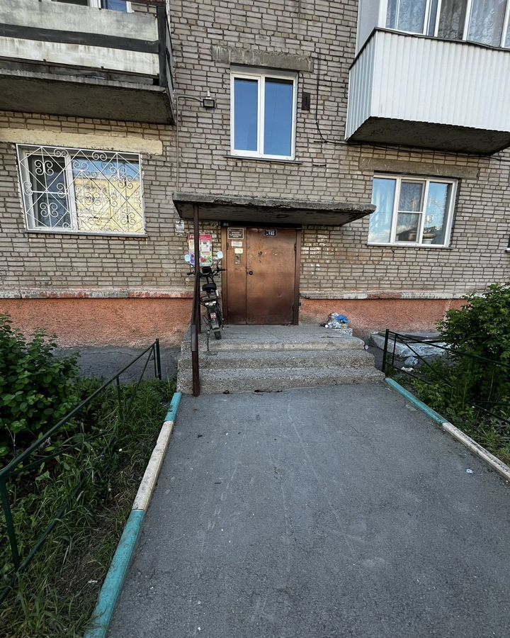 квартира г Новосибирск р-н Кировский ул Вертковская 37 Площадь Маркса фото 1