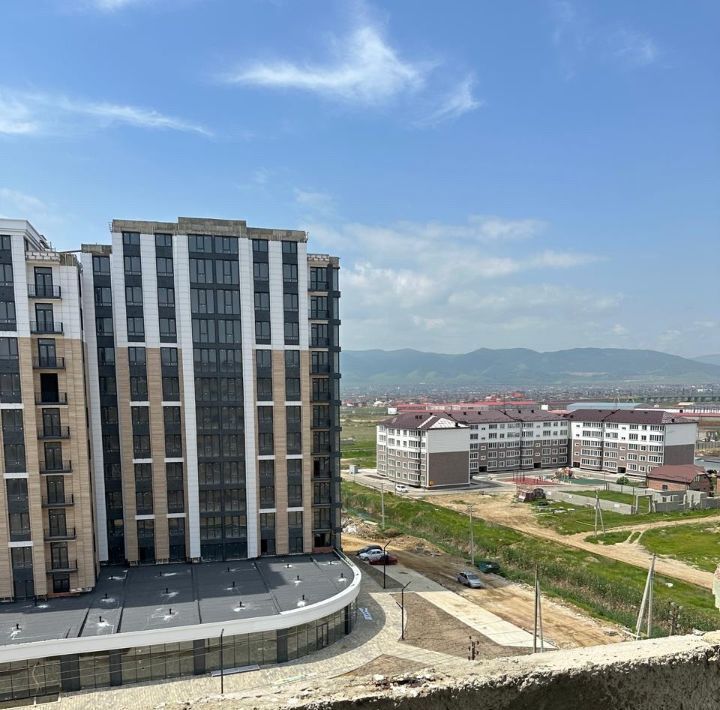 квартира г Каспийск ул Магомедали Магомеджанова 18к/9 фото 1