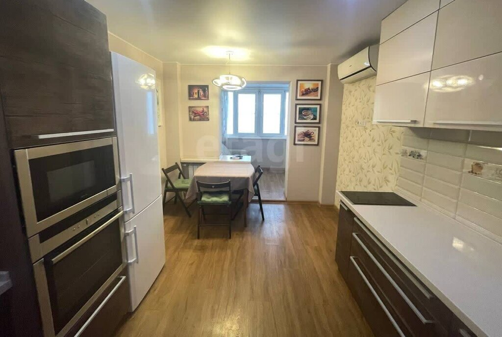 квартира г Челябинск р-н Центральный ул 3-го Интернационала 63а фото 4