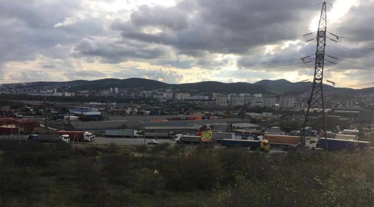 офис г Новороссийск р-н Восточный ул Мефодиевская 165 фото 3