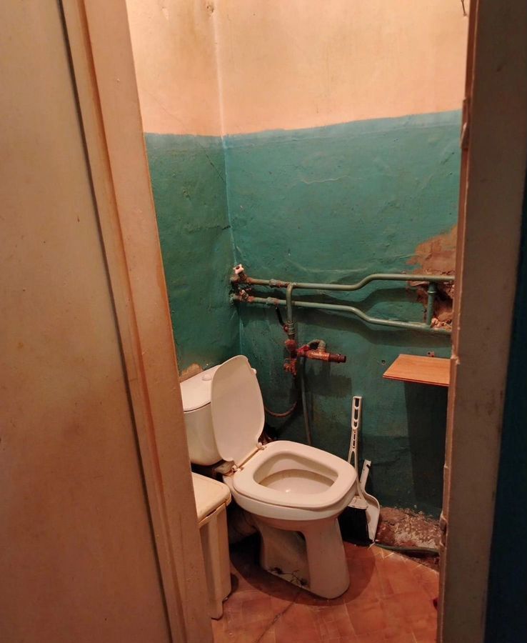 комната г Пермь р-н Свердловский ул Клары Цеткин 3 фото 8