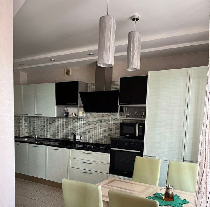 квартира г Саратов р-н Волжский ул им Мичурина И.В. 122а фото 4