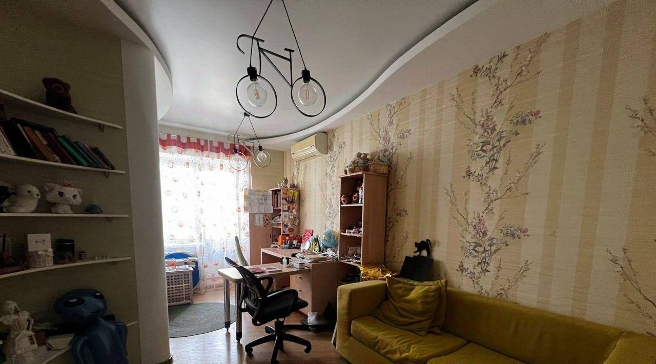 квартира г Саратов р-н Волжский ул им Мичурина И.В. 122а фото 11