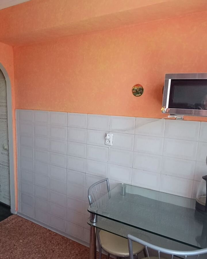 квартира г Омск р-н Центральный ул Завертяева 23 фото 4