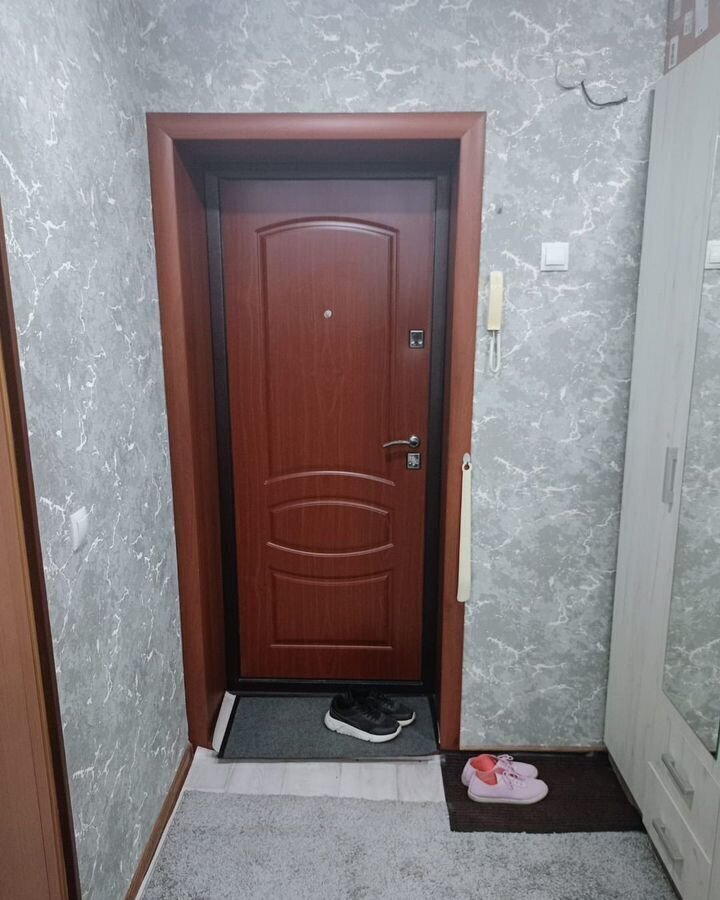 комната г Белово пгт Инской ул Ильича 25 Кемеровская обл. — Кузбасс фото 2