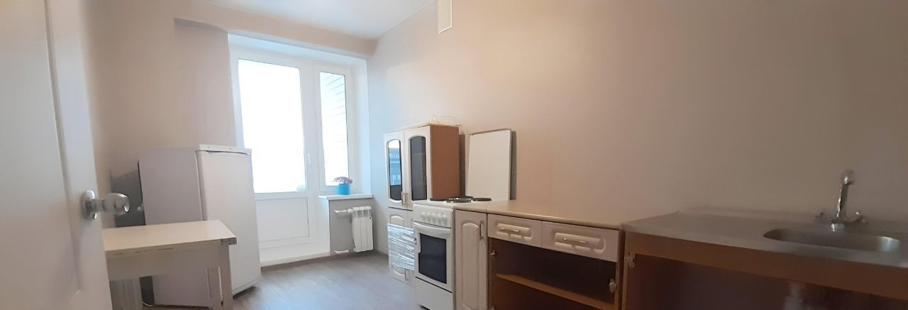 квартира г Набережные Челны р-н Автозаводский 20-й комплекс 20/12 фото 2