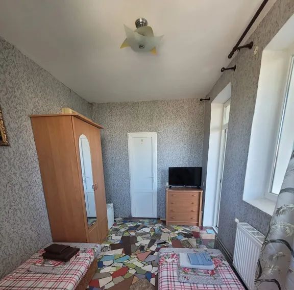 комната г Судак ул 14 Апреля 15 фото 2