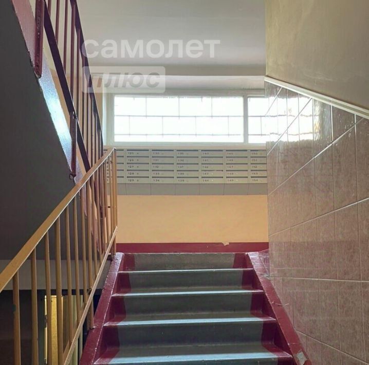 квартира г Омск р-н Центральный ул Арнольда Нейбута 7 фото 2