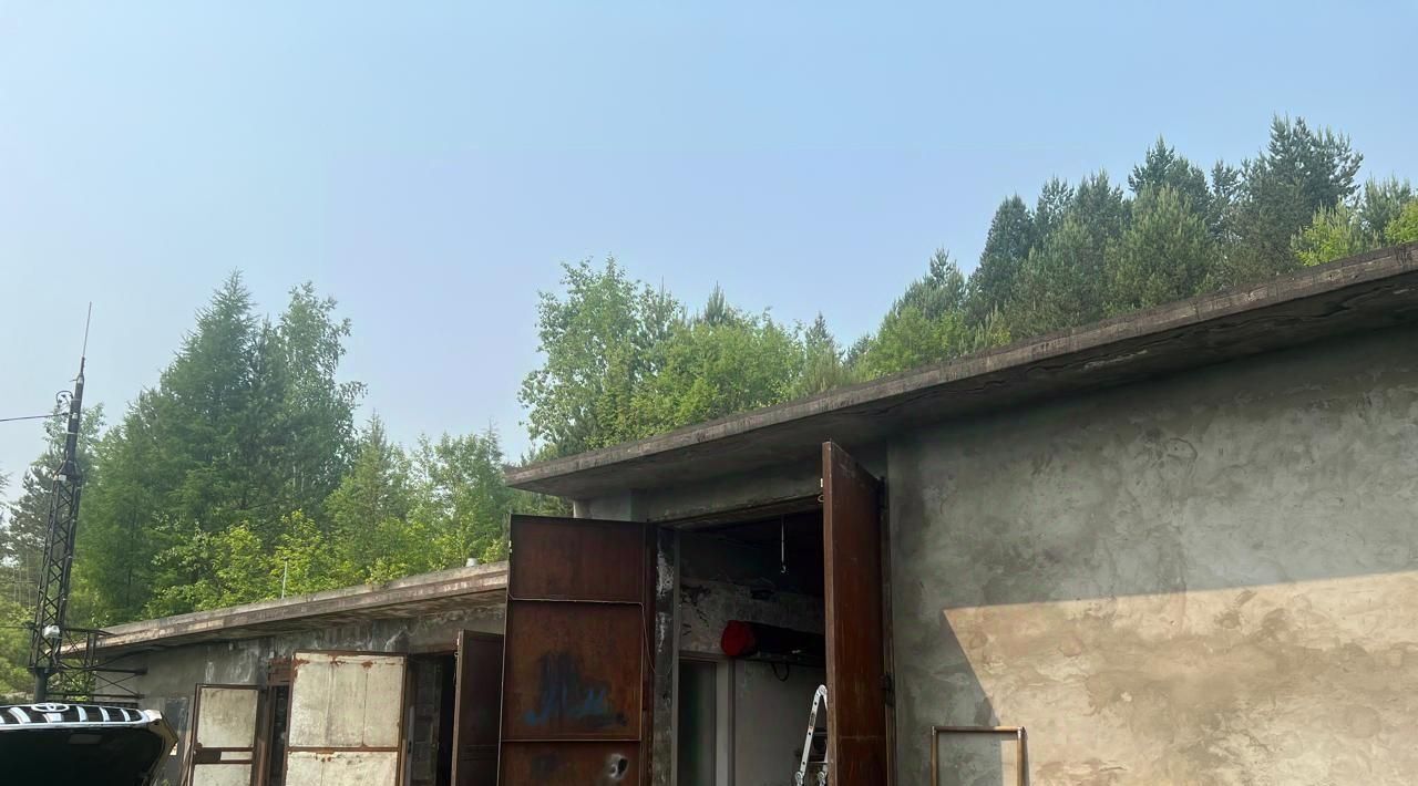 гараж г Бодайбо ул Нагорная фото 6