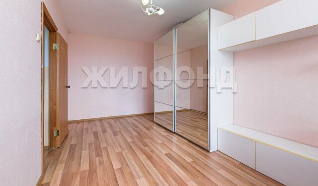 Золотая Нива ул В.Высоцкого 52/3 фото