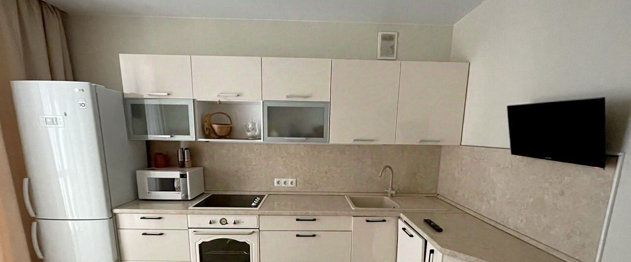 квартира г Тюмень р-н Калининский ул Полевая 105к/3 фото 1