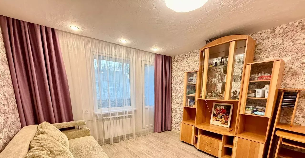 квартира г Киров р-н Нововятский ул Восточная 22 фото 4