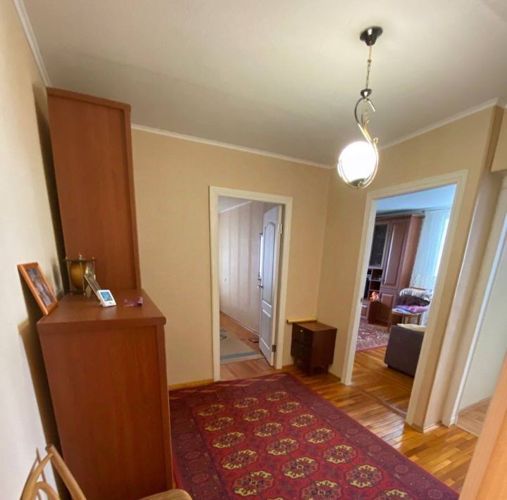 квартира г Тольятти р-н Автозаводский б-р Баумана 8 1-й кв-л фото 10