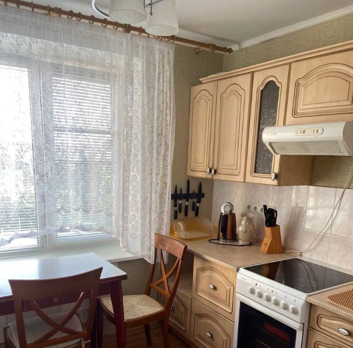 квартира г Тольятти р-н Автозаводский б-р Баумана 8 1-й кв-л фото 11