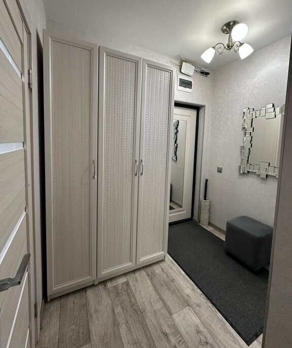 квартира г Оренбург ул Уральская 2/17 фото 10