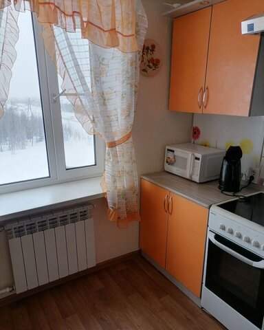 ул Леонида Гиршгорна 65 Тюменская обл. фото